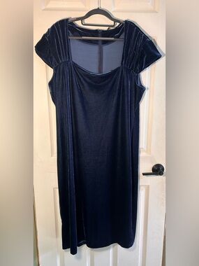 Velvet Navy Midi Dress with Cap Sleeves